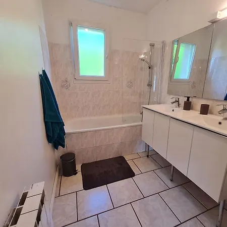Apartment Calme 3 A Avec Garage - Fr-1-584-331